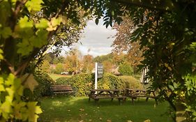 French Horn Chalets Alton (hampshire) United Kingdom